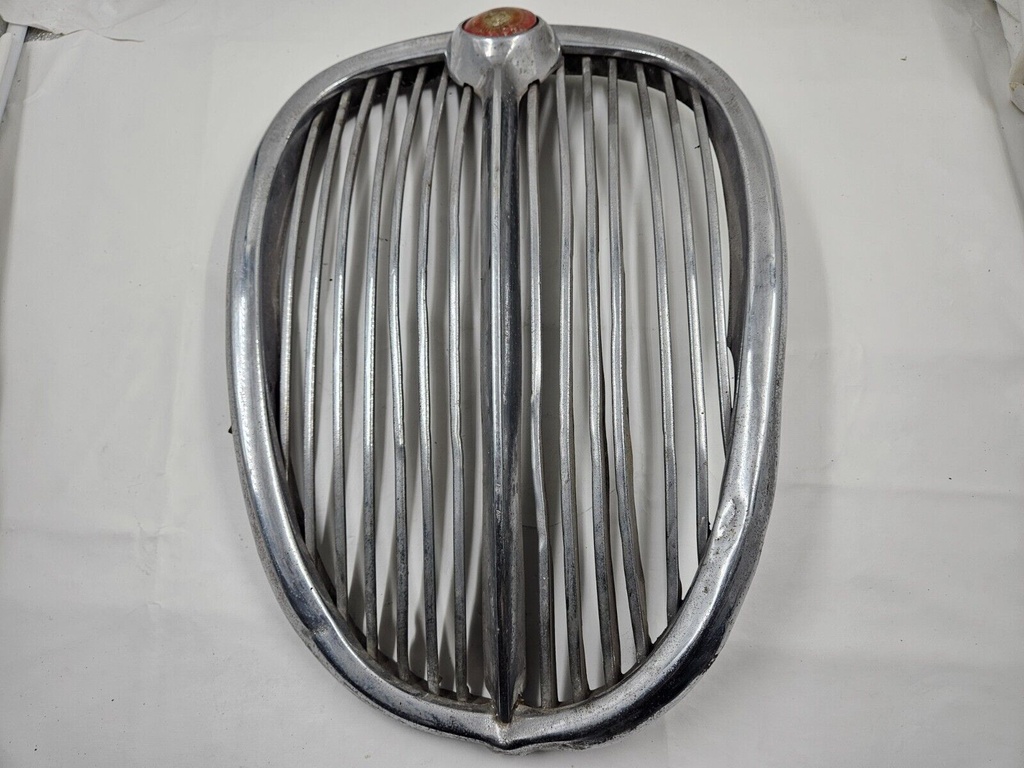 BONNET HOOD CHROME GRILLE EARLY JAGUAR S-TYPE FRONT PANEL BADGE METAL VANES
