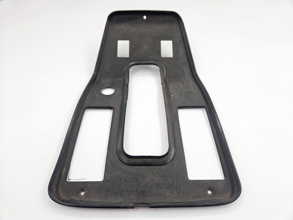 CENTRAL SKI SLOPE JAGUAR XJS PRE HE CONSOLE COVER BLACK VINYL TRIM ASHTRAYS