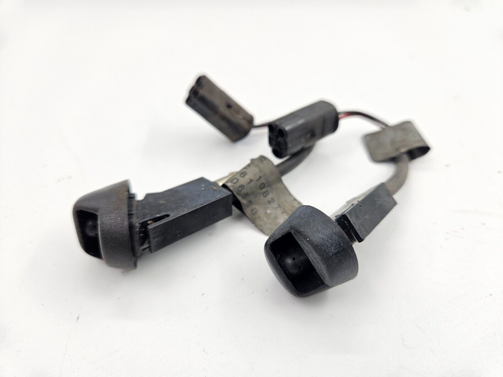 HEATED SCREENWASH JET JAGUAR LATE XJ40 WINDSCREEN WASHER JET SCREENWASH DBC10827