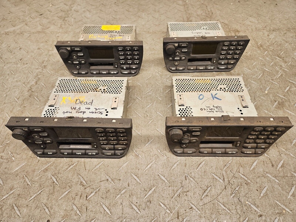 JAGUAR XJR XJ8 X308 98 - 2003 LATE RADIO PLAYER BROKEN SPARES REPAIR BULK BUY