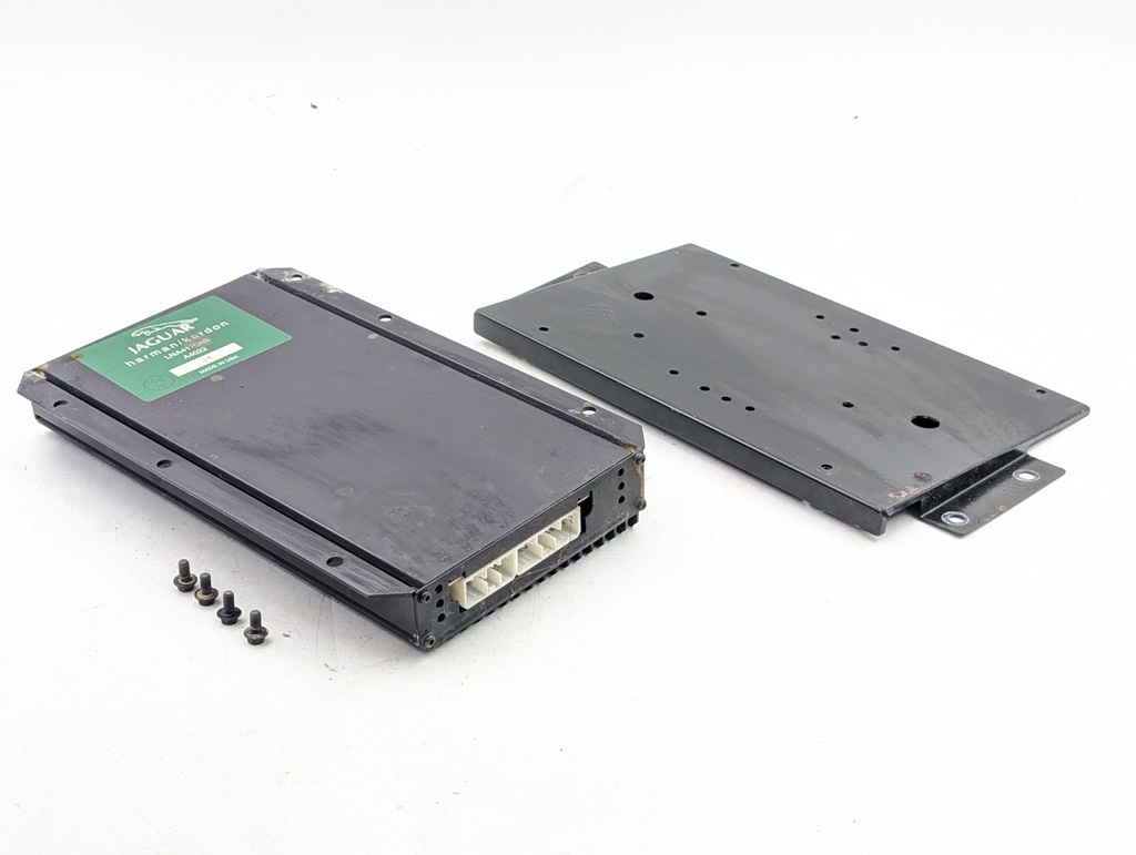 JAGUAR X300 XJ AUDIO HARMAN KARDON HK AMPLIFIER AMP SPEAKER MODULE LNA4170AB