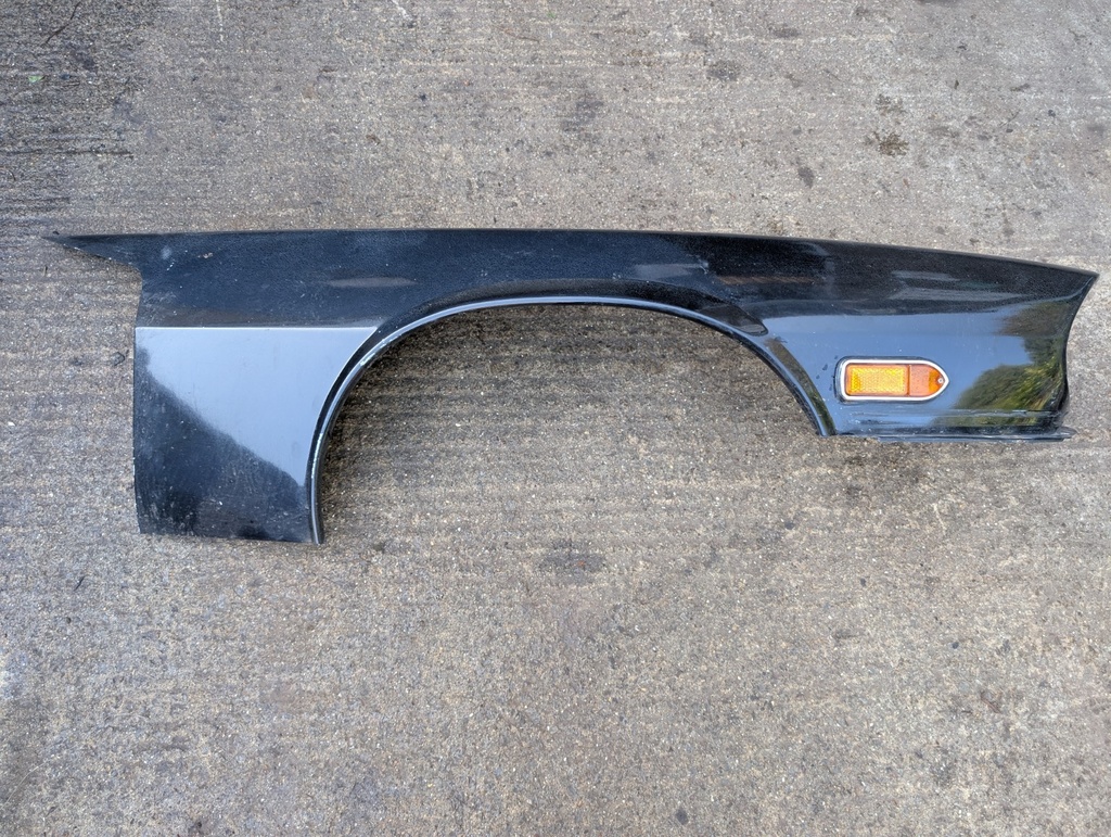 JAGUAR XJS HE PRE FACELIFT US SPEC FRONT WING RIGHT RH QUARTER FENDER PANEL