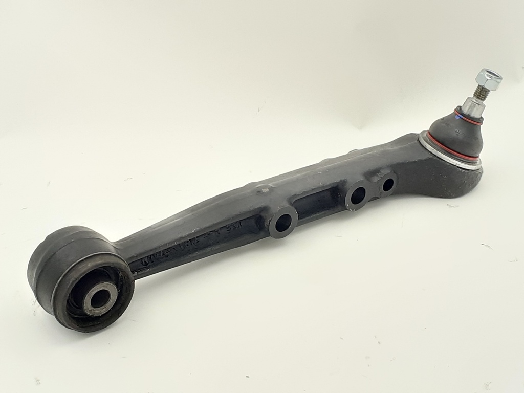 RH REAR LOWER WISHBONE ARM XK8 RECON