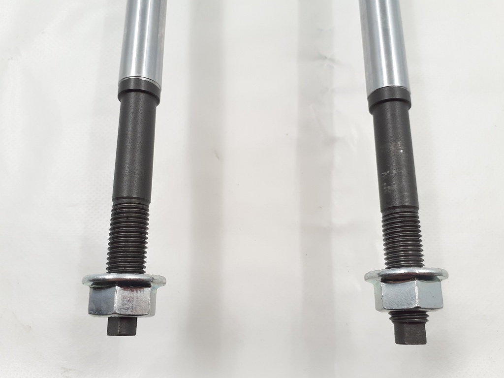 PAIR OF AFTERMARKET FRONT SHOCKS X308 NON-ADAPTIVE COMFORT