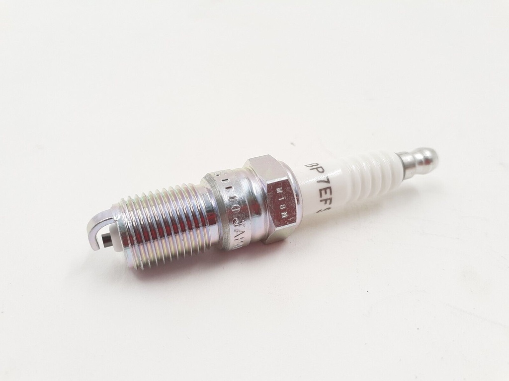 SET OF 12 HE V12 NGK SPARK PLUG