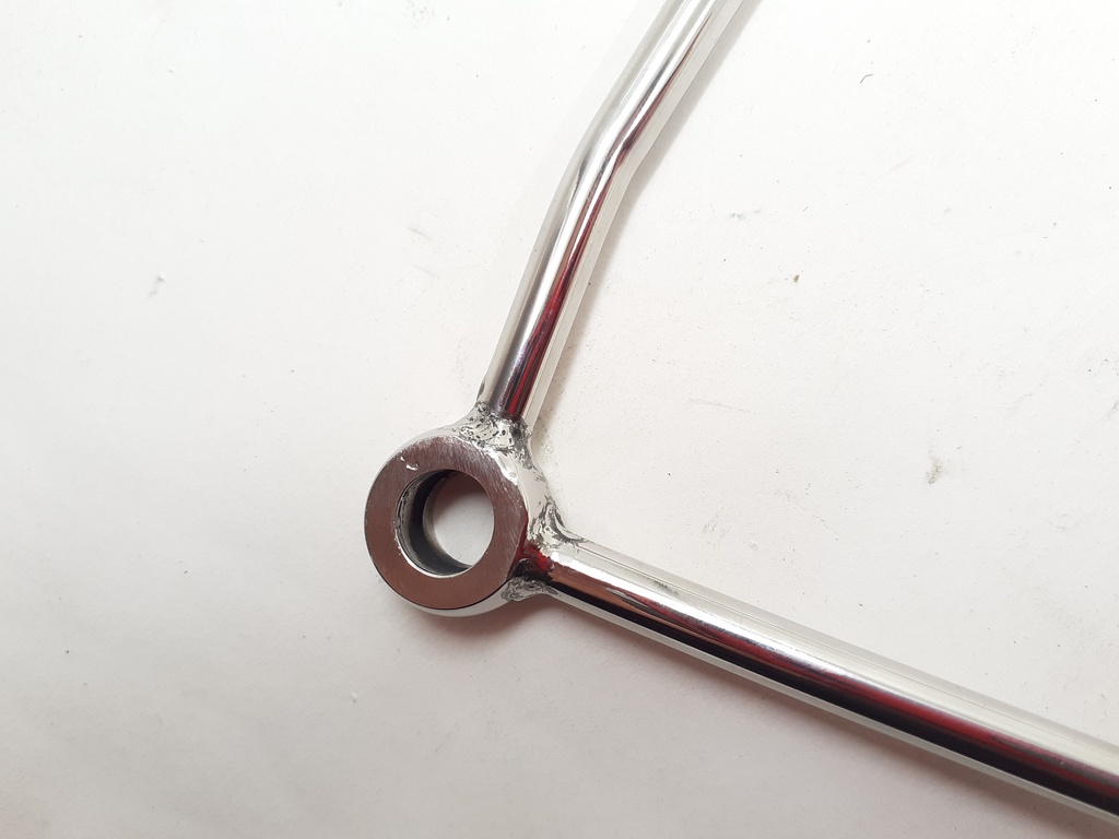 TOP ENGINE BLEED PIPE V12 XJS
