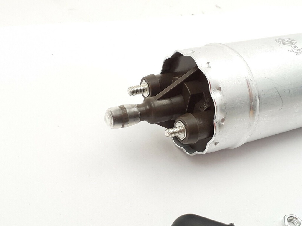 XJ XJS INJECTION EXTERNAL PUMP (EYELET)