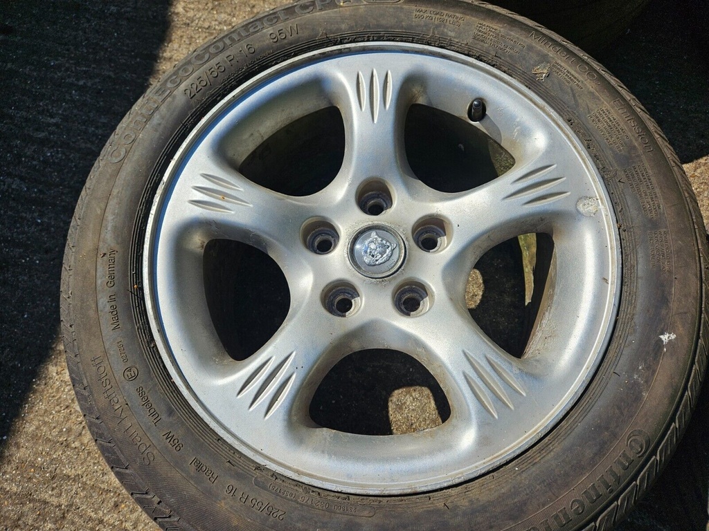 $_57.JPG?set_id=880000500F