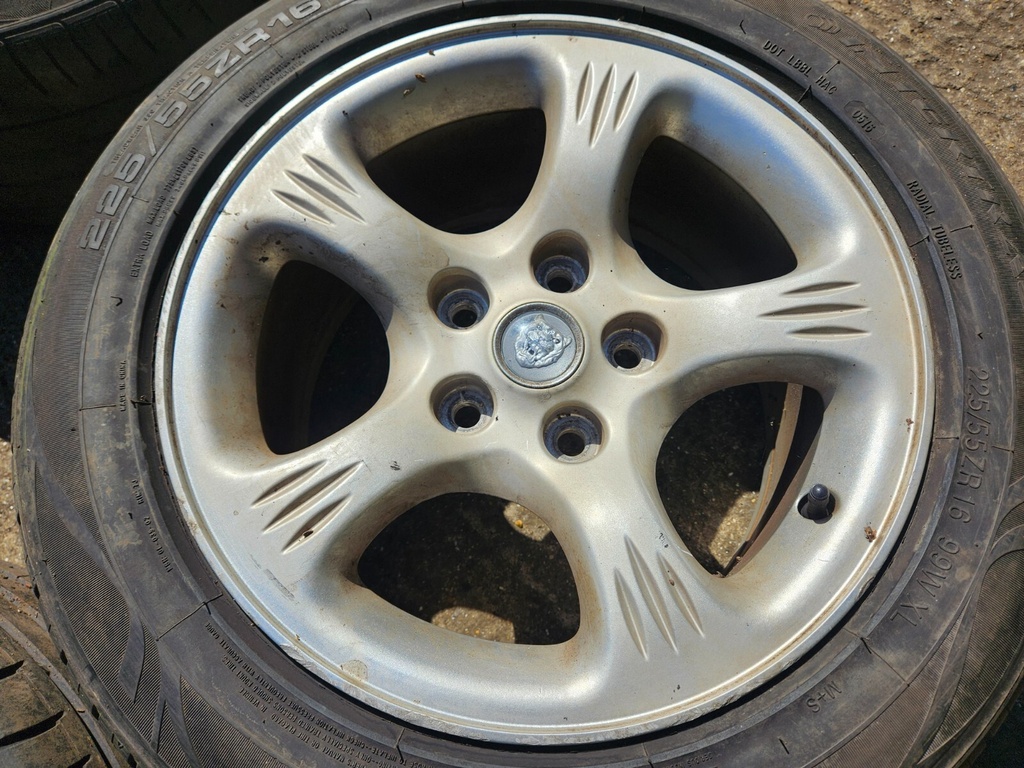 $_57.JPG?set_id=880000500F