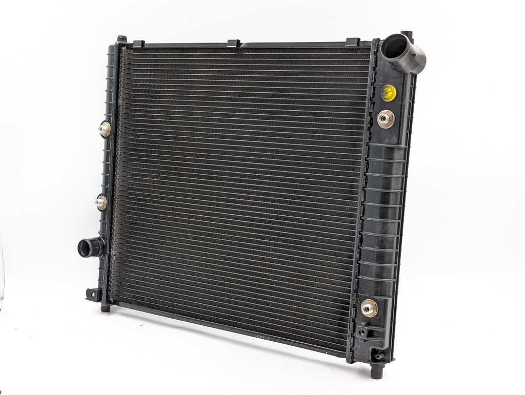 X300 AJ16 3.2 4.0 N/A ENGINE WATER RADIATOR