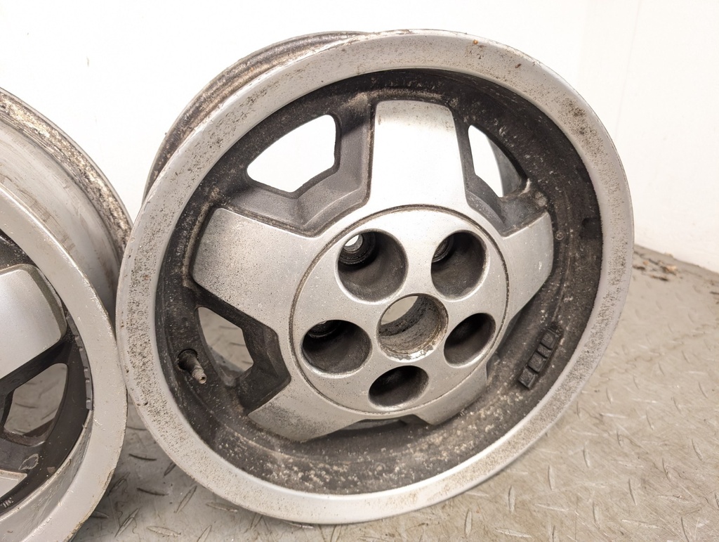 $_57.JPG?set_id=880000500F