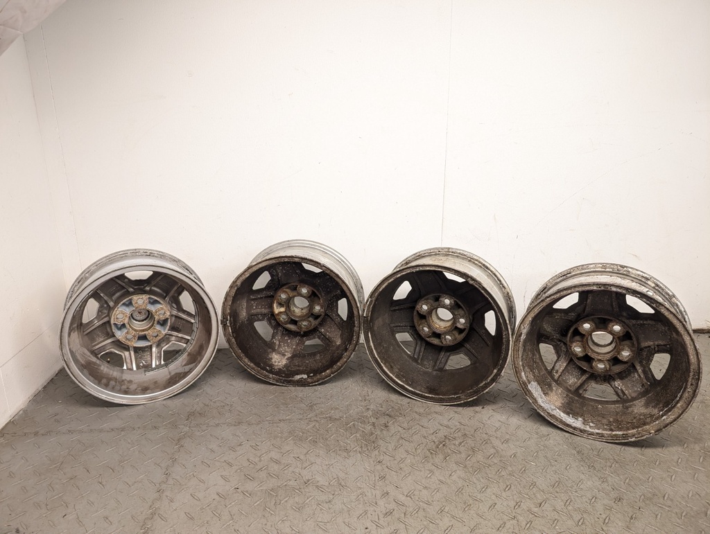 $_57.JPG?set_id=880000500F