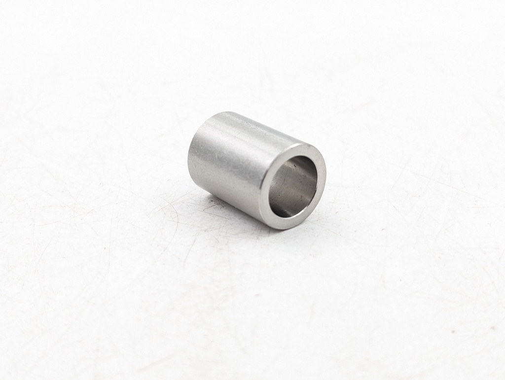 INNER WISHBONE BEARING TUBE SLEEVE