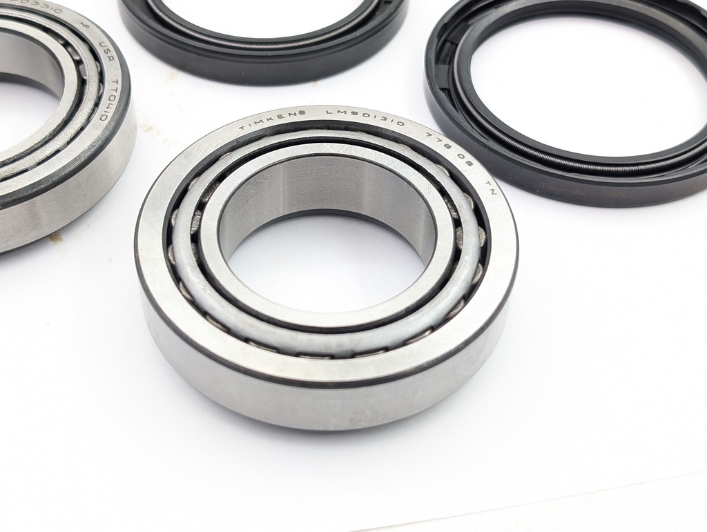 OUTBOARD BRAKE HUB WHEEL BEARING KIT (NON TIMKEN)