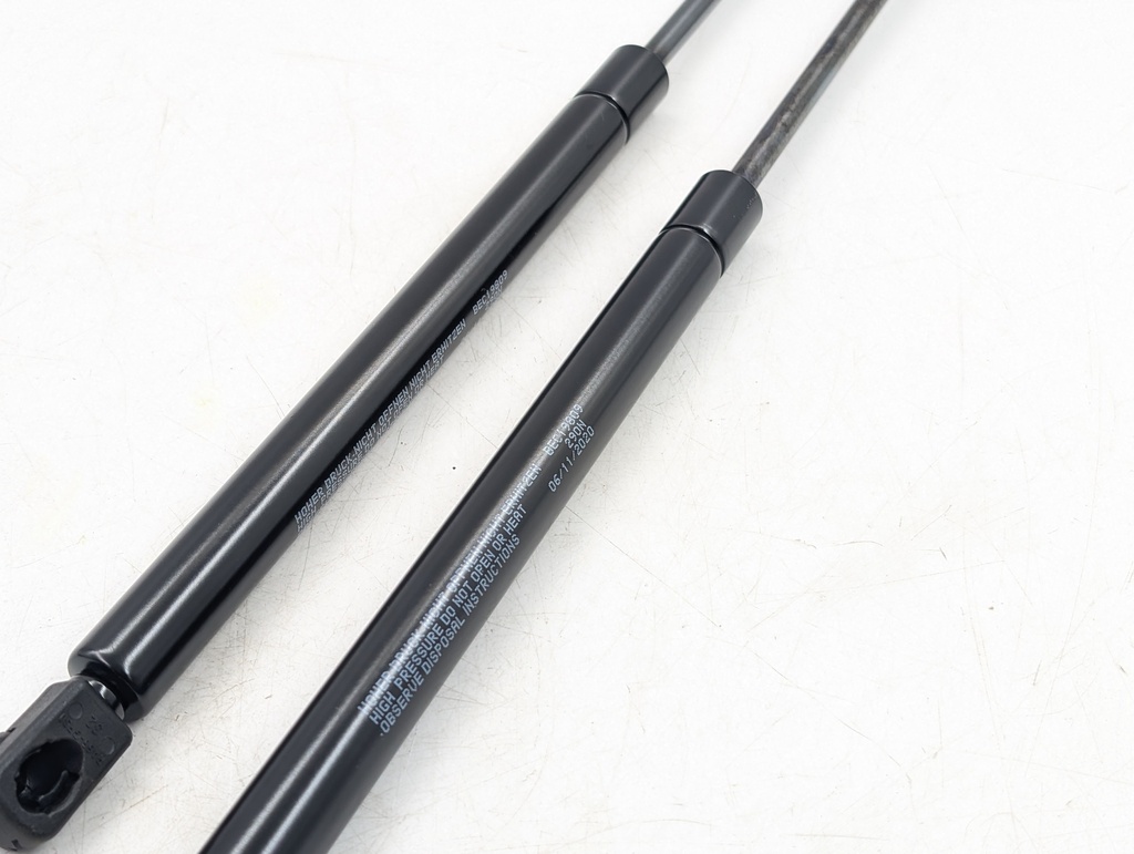 PAIR OF XJ6 XJ8 X300 X308 GAS BONNET STRUTS