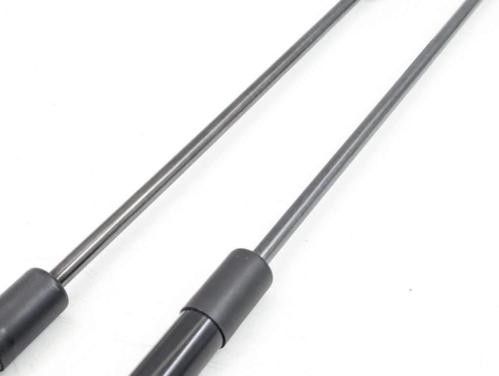 PAIR OF REAR XJS BOOT STRUTS