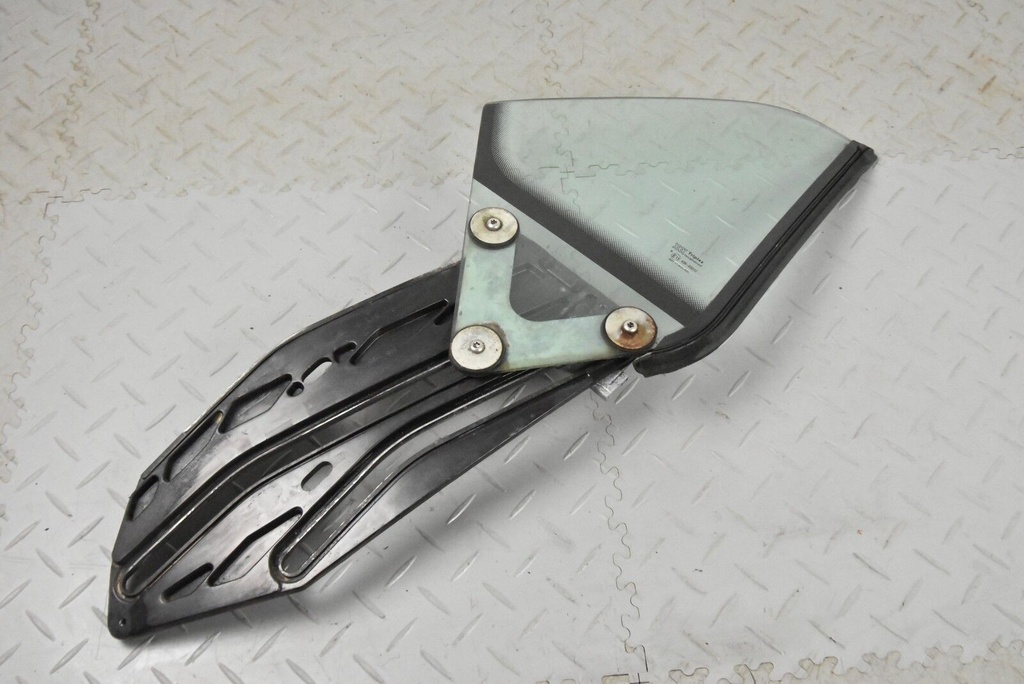 JAGUAR XJS CONVERTIBLE O/S/R RIGHT REAR QUARTER GLASS WINDOW BACK HOOD BEC12424