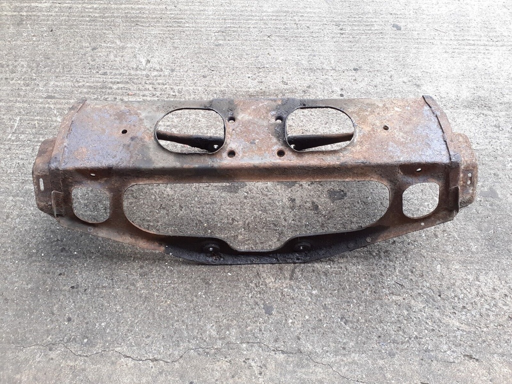 JAGUAR ETYPE AXLE CAGE S3 STYPE REAR SUSPENSIONSUBFRAME DIFFERENTIAL DIFF IRS