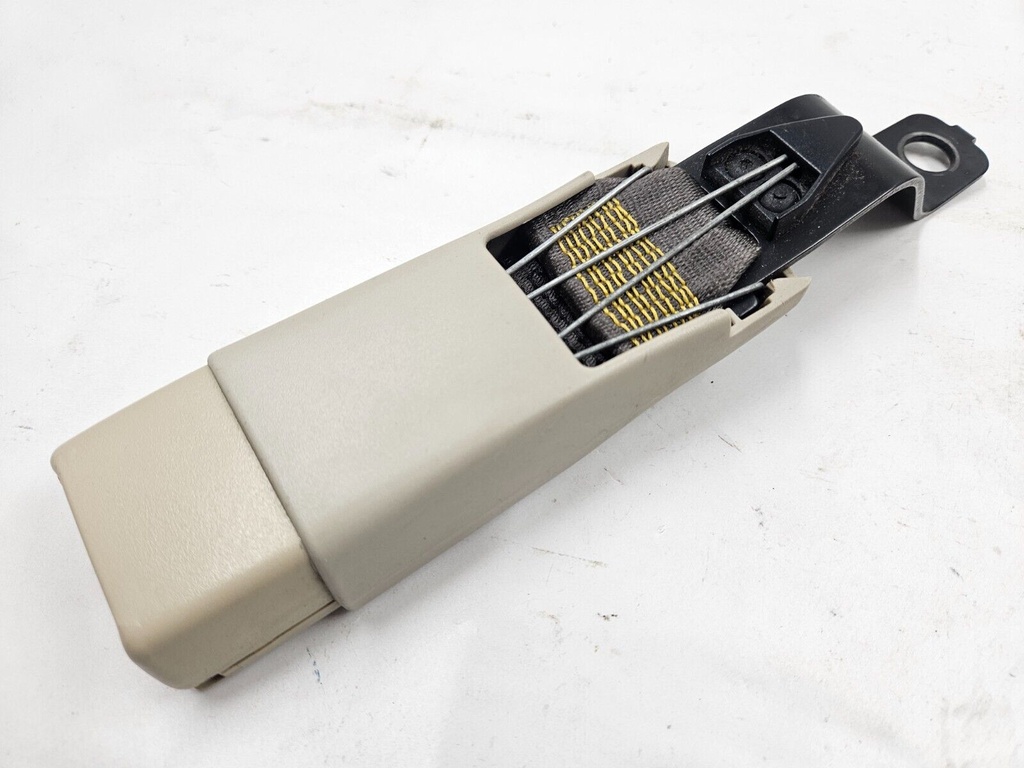 OATMEAL AGD FRONT LEFT SEAT BELT BUCKLE JAGUAR XJ6 X300 RELEASE CATCH RESTRAINT