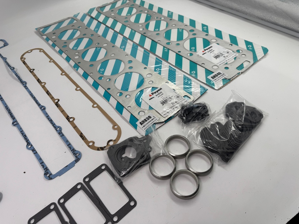 EARLY V12 PRE-HE XJ12 S1 ETYPE S3 CARBED HEAD GASKET SET WITH PAYEN GASKETS