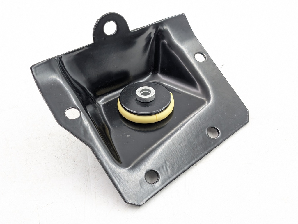 X308 TOP SHOCK MOUNTING PLATE LH NON-ADAPTIVE