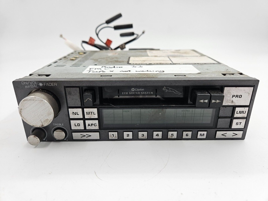 JAGUAR XJ6/12 SERIES 3 XJS RADIO HEAD UNIT PLAYER CASSETTE ENTERTAINMENT DAC3716