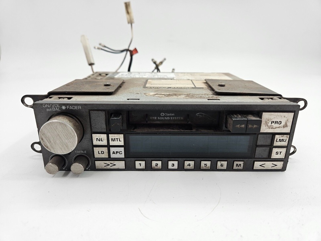 JAGUAR XJ6/12 SERIES 3 XJS RADIO HEAD UNIT PLAYER CASSETTE ENTERTAINMENT DAC3372