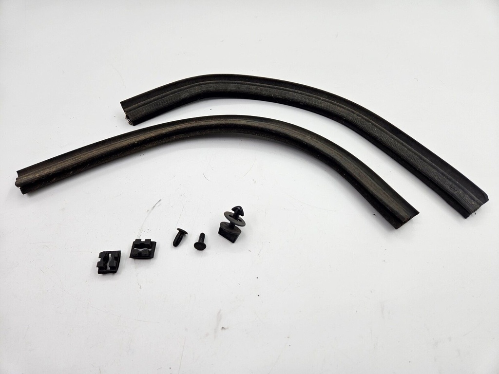 FRONT WHEEL ARCH BAFFLE LINER SEALS JAGUAR XJS FACELIFT PAIR PANEL ACCESS COVER