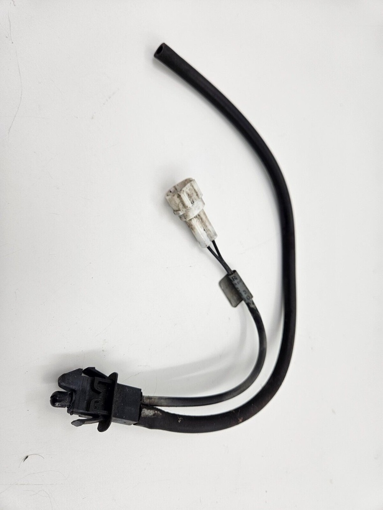 HEATED SCREENWASH JET JAGUAR XJS LATE FACELIFT WINDSCREEN WASHER JET LHE7096AA