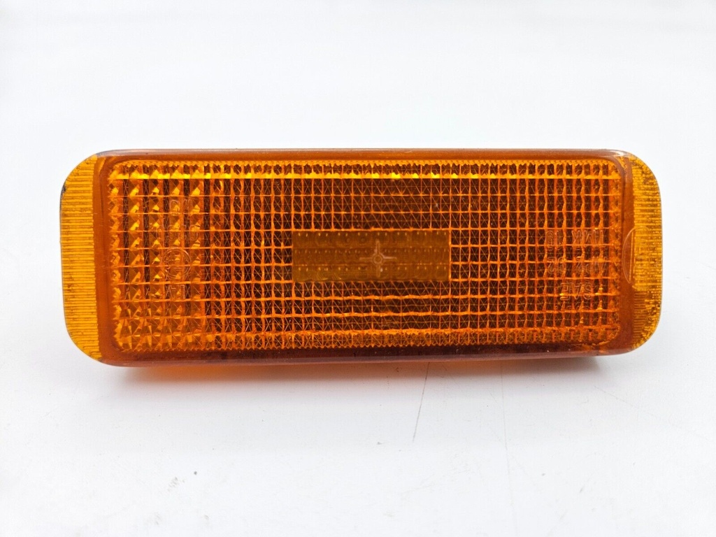 FRONT LEFT REFLEX LAMP JAGUAR X300 SIDE MARKER EXTERIOR REFLECTOR  DBC10889