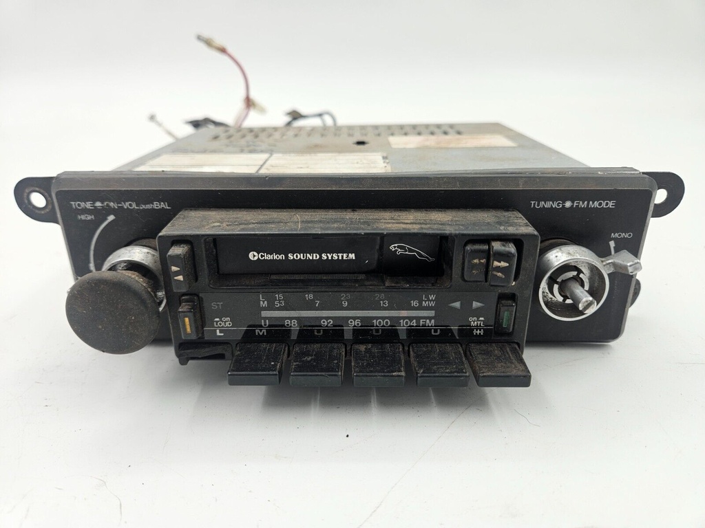 JAGUAR XJ6 XJ12 SERIES 3 RADIO HEAD UNIT PLAYER ENTERTAINMENT DAC3373
