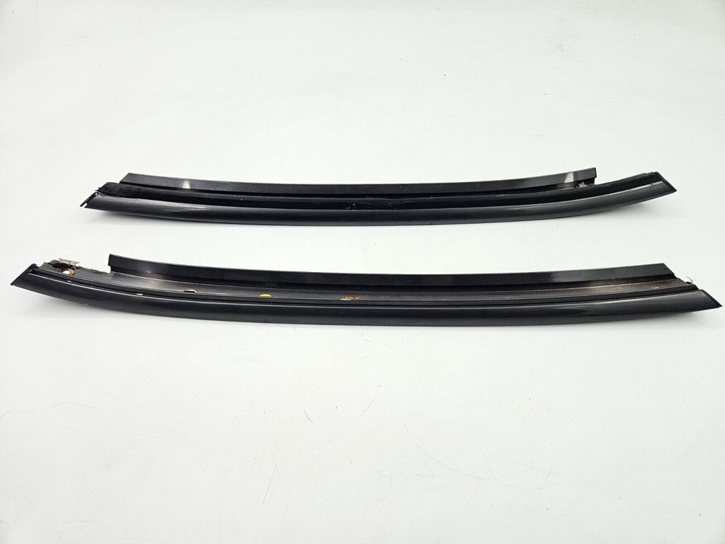 JAGUAR XK8 X100 CONVERTIBLE A POST WINDOW GUTTER RAILS PAIR SEAL DRIP MOULDING