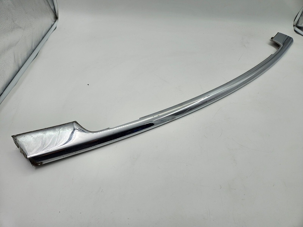 FRONT BUMPER CENTRE CHROME JAGUAR XJS HE PRE FACELIFT EXTERIOR FINISHER BLADE