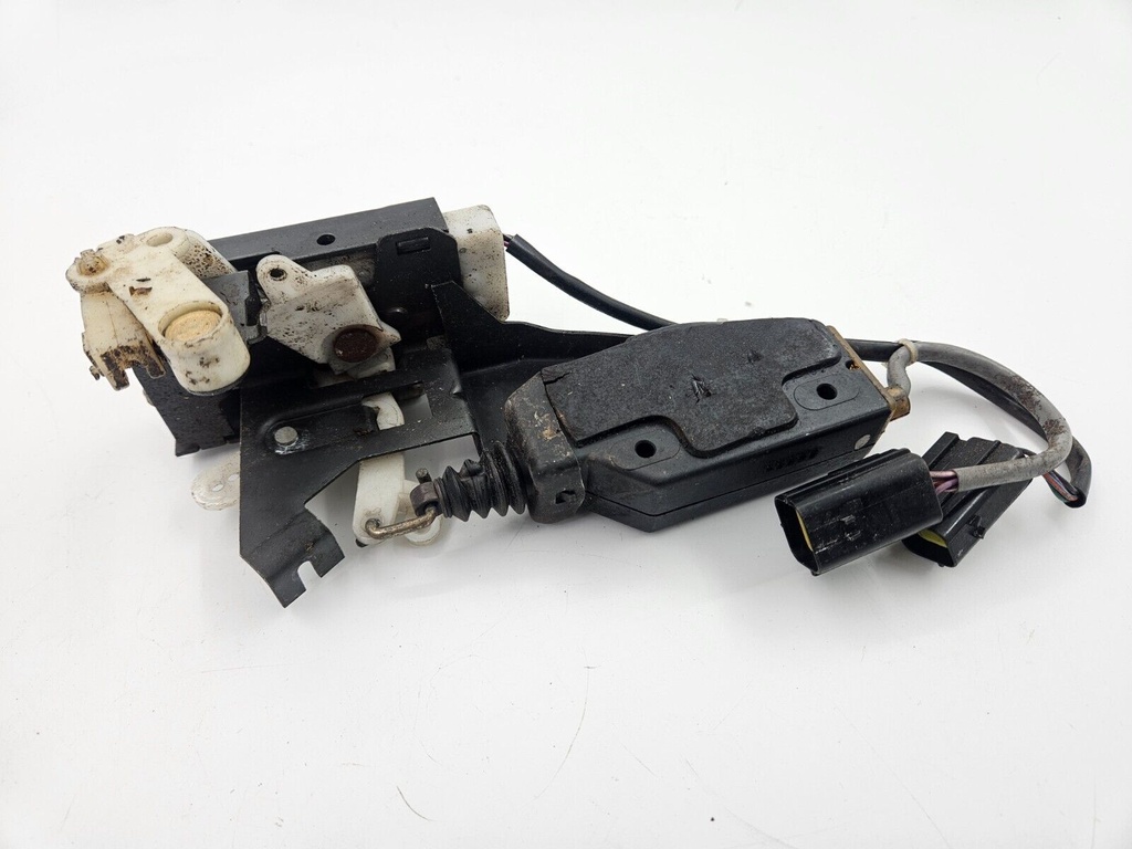DOOR LOCKING ACTUATOR JAGUAR XJ40 FRONT LEFT MECHANISM SOLENOID WIRE BEC22699
