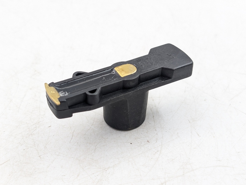 3.2 3.6 4.0 AJ6 LATE DISTRIBUTOR ROTOR ARM