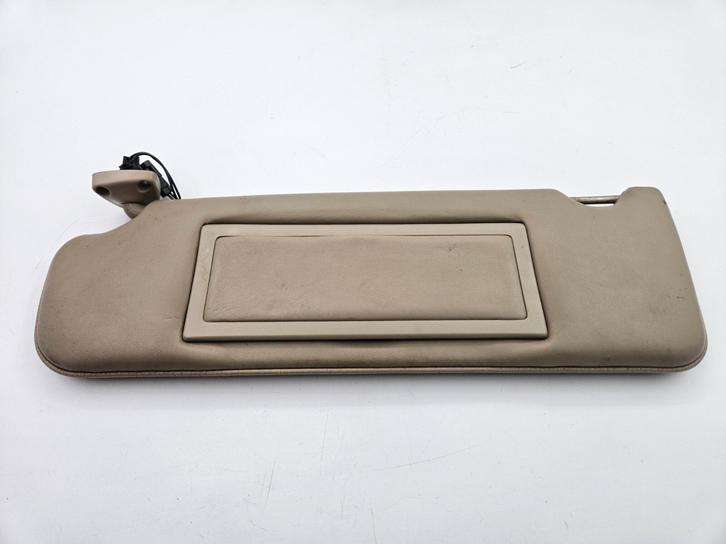 SUN VISOR JAGUAR XJ40 DOESKIN LEATHER LEFT PASSENGER SUNVISOR MIRROR FLAP LIGHT