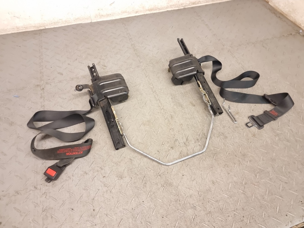 FRONT US SPEC LHD SEAT FRAME AND LAP BELT XJS PASSIVE RESTRAINT SEAT BELT