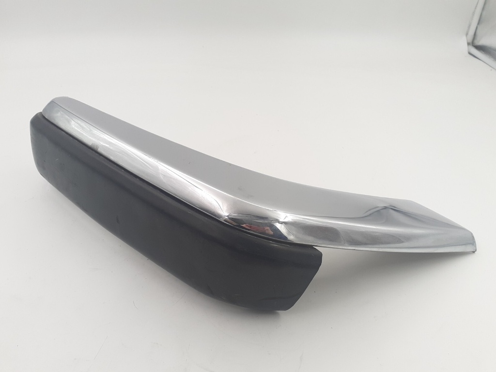 JAGUAR XJS FRONT O/S RIGHT DRIVERS BUMPER CHROME BLADE CORNER TRIM BEC14678