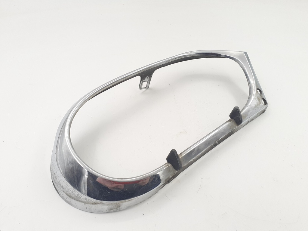 JAGUAR XJS RIGHT HAND HEADLIGHT HEADLAMP OFFSIDE FRONT LIGHT SURROUND WITH JETS