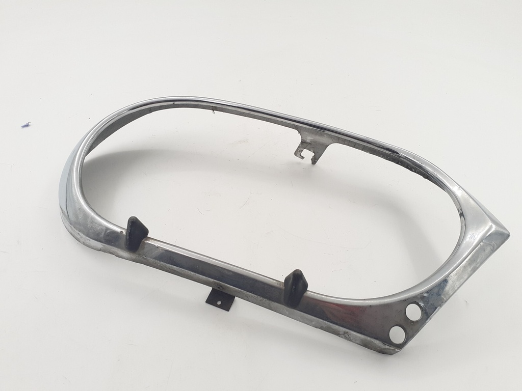 JAGUAR XJS RIGHT HAND HEADLIGHT HEADLAMP OFFSIDE FRONT LIGHT SURROUND WITH JETS