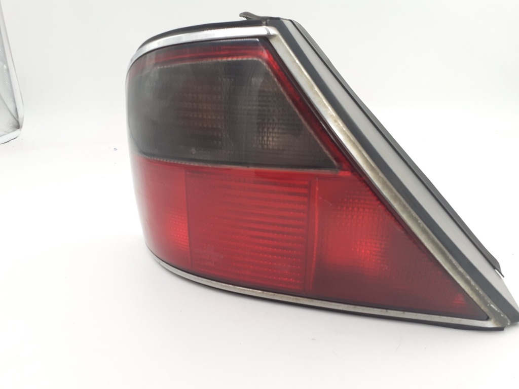 JAGUAR XJ8 X308 X300 XJ6 XJ12 LEFT N/S REAR LIGHTS LAMP LENS CHROME BEZEL LENS