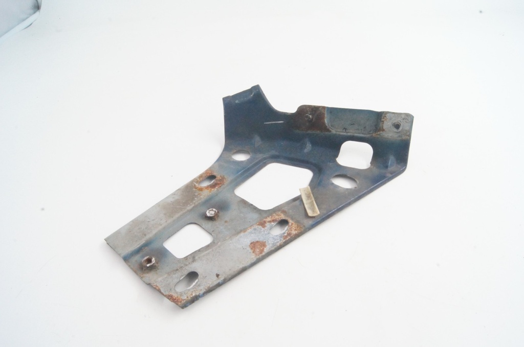 WING MOUNT PASSENGER RIGHT HAND JAGUAR X100 XK8 CROSSBEAM FRAME VALANCE PANEL