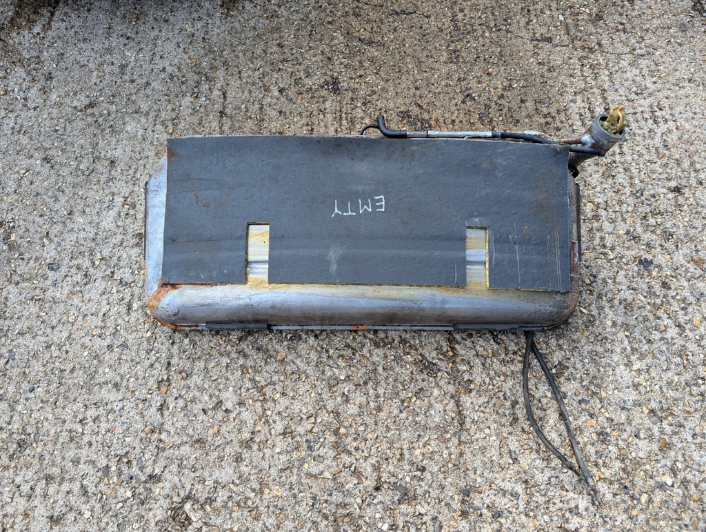 JAGUAR XJS CONVERTIBLE FUEL TANK PETROL JAGUAR XJS METAL FILL NECK