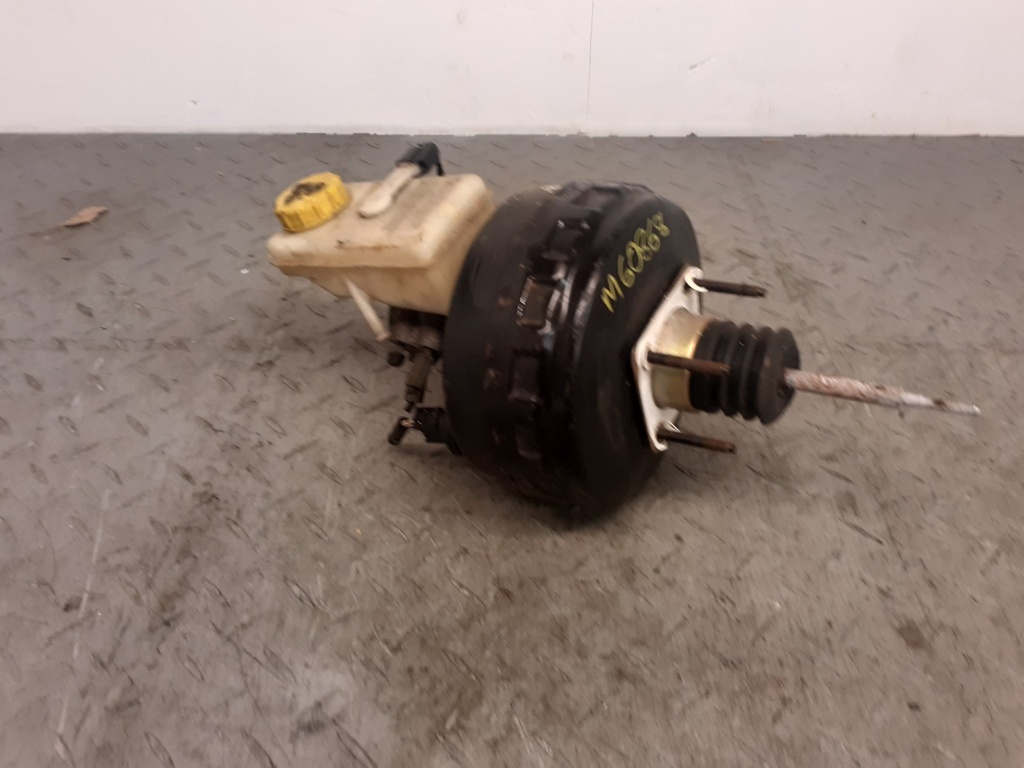 JAGUAR S-TYPE 4.2 RHD BRAKE MASTER CYLINDER AND FLUID RESERVOIR 2R83 2B195 FA