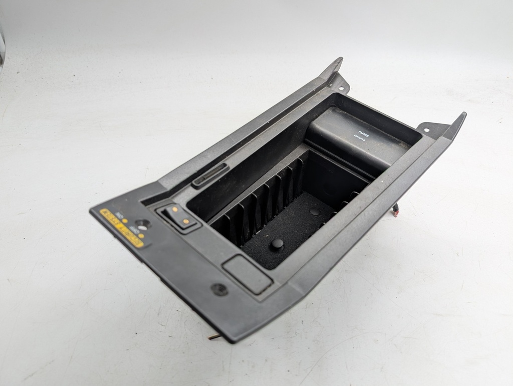 10 WAY FUSE BOX JAGUAR XJ40 FUSEBOX HOUSING AND CONSOLE DBC11776 BEC23859