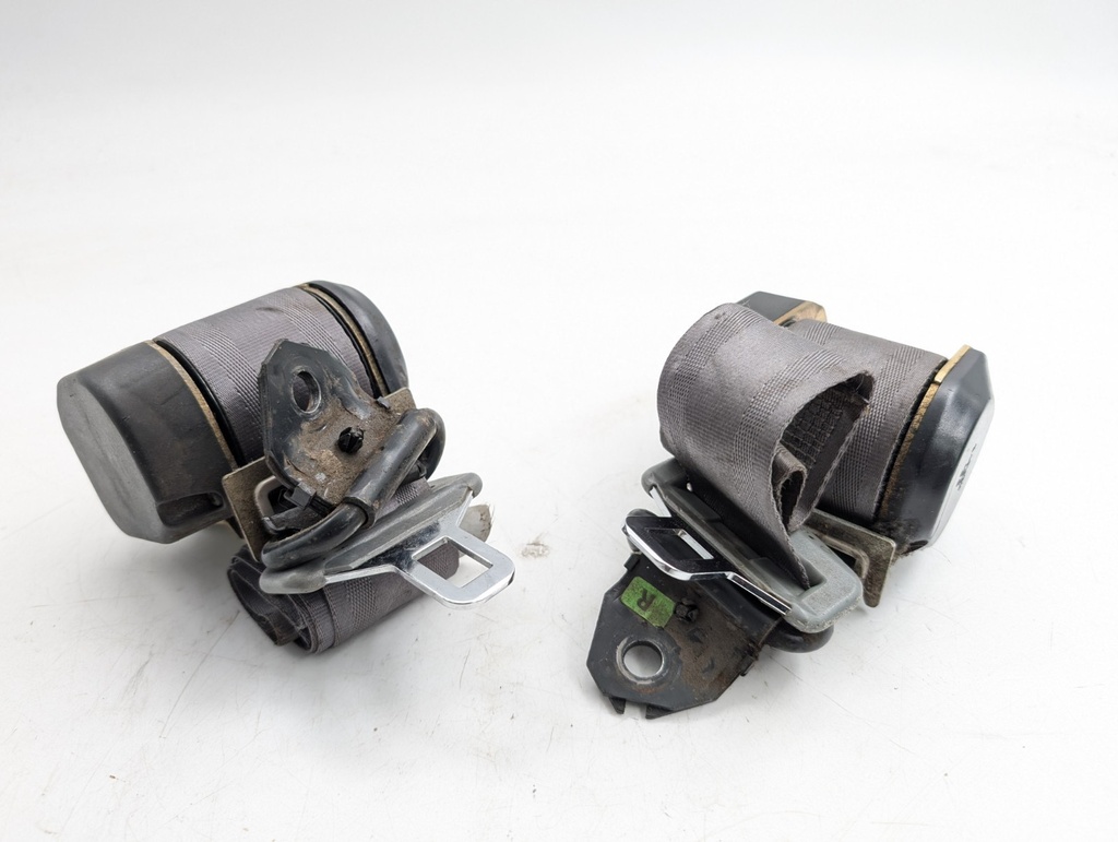 PAIR XJS SEATBELTS FRONT LEFT AND RIGHT JAGUAR XJS FACELIFT CONVERTIBLE HXA7005