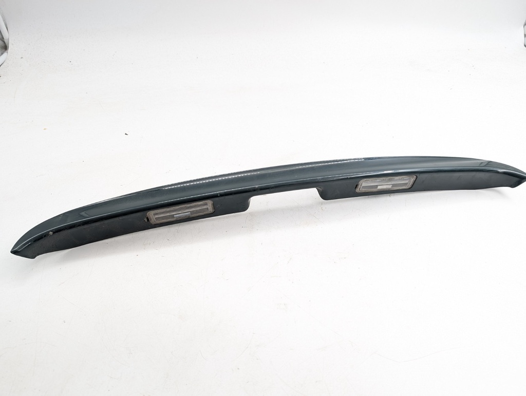 JAGUAR XKR X100 2000-2006 BOOT LID REAR PLINTH NUMBER PLATE LAMP COLOUR CODED