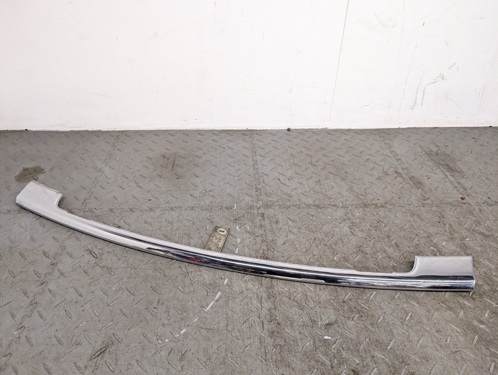JAGUAR XJS HE FRONT BUMPER CENTRE CHROME FINISHER BLADE BCC3435 PRE FACELIFT