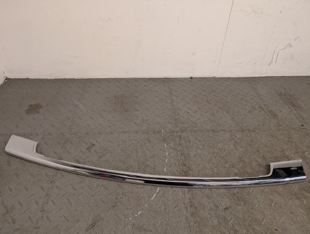 JAGUAR XJS HE FRONT BUMPER CENTRE CHROME FINISHER BLADE BCC3435 PRE FACELIFT