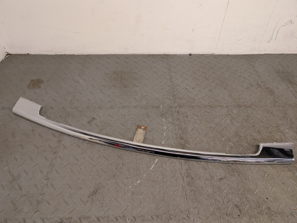 JAGUAR XJS HE FRONT BUMPER CENTRE CHROME FINISHER BLADE BCC3435 PRE FACELIFT